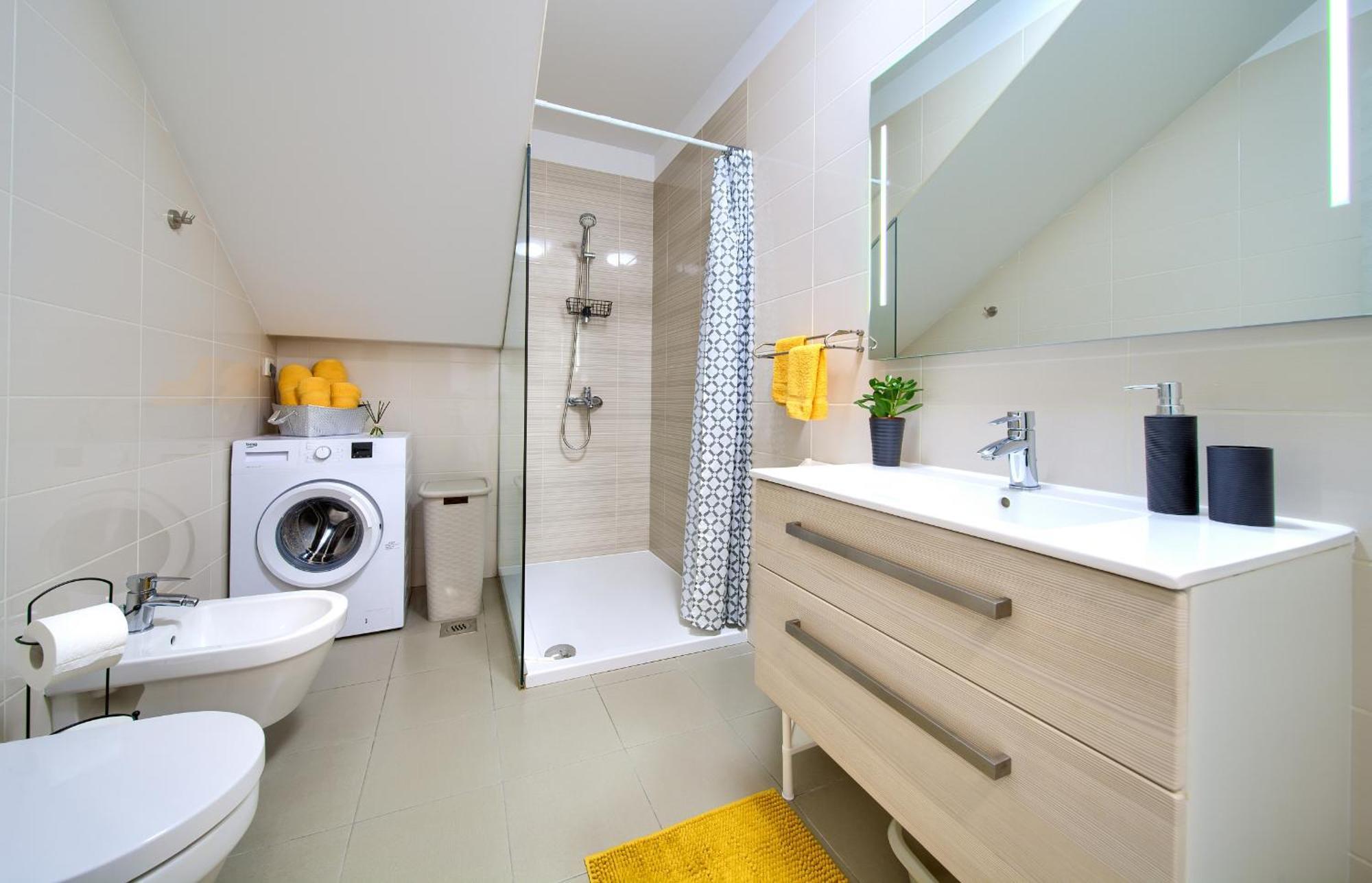 Apartment Sara Кърк Екстериор снимка