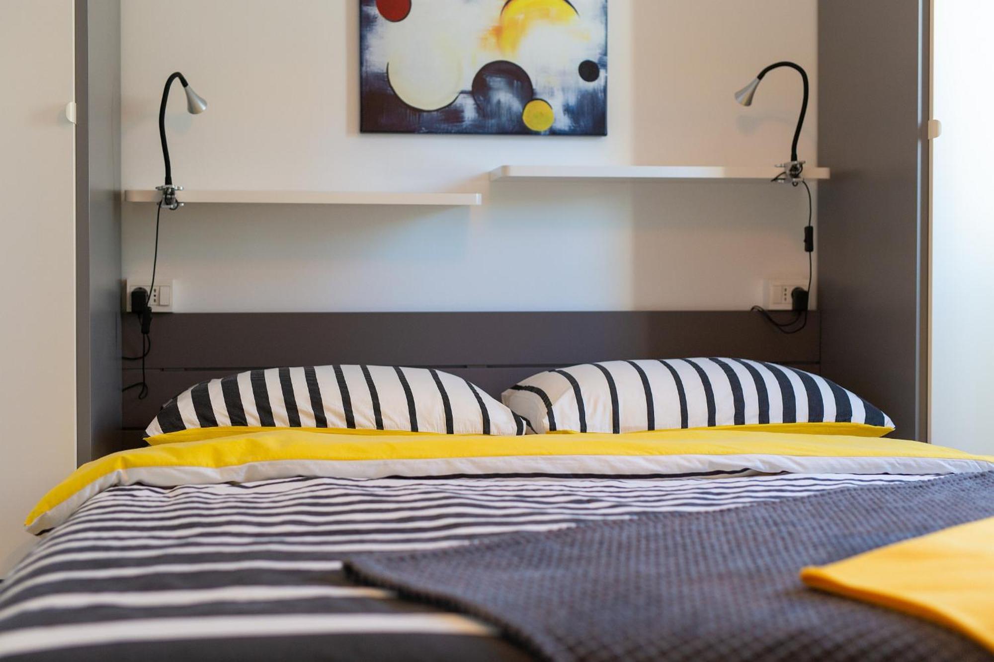 Apartment Sara Кърк Екстериор снимка